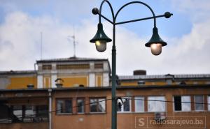 Bespravno postavljene reklame na stubovima javne rasvjete će biti uklonjene